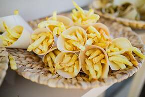 Peninsula Resort & Spa - All Inclusive