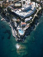 Peninsula Resort & Spa - All Inclusive