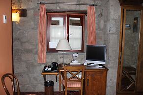 Hotel Rural Fonda de la Tea