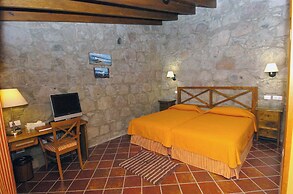 Hotel Rural Fonda de la Tea