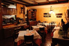 Hotel Rural Fonda de la Tea