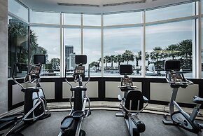 Grande Centre Point Hotel Terminal 21