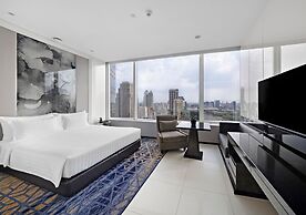 Grande Centre Point Hotel Terminal 21