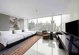 Grande Centre Point Hotel Terminal 21