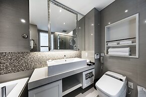 Grande Centre Point Hotel Terminal 21