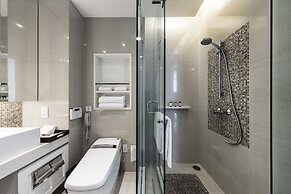 Grande Centre Point Hotel Terminal 21