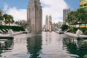 Grande Centre Point Hotel Terminal 21