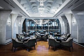 Grande Centre Point Hotel Terminal 21