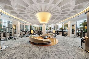 Grande Centre Point Hotel Terminal 21