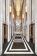Grande Centre Point Hotel Terminal 21