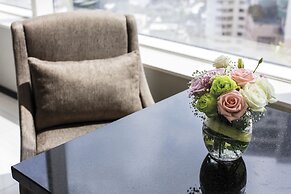 Grande Centre Point Hotel Terminal 21