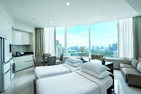 Grande Centre Point Hotel Terminal 21