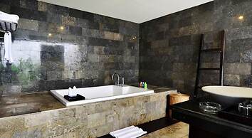 The Khayangan Dreams Villa Umalas