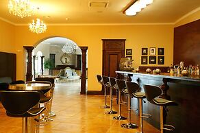 Arena Regia Hotel & Spa