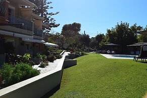 Simatos Apartments and Studios