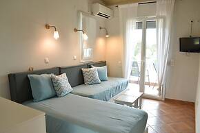 Simatos Apartments and Studios