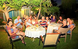 Simatos Apartments and Studios