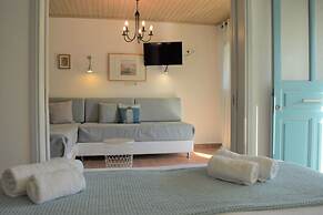 Simatos Apartments and Studios