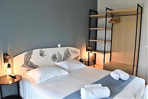 Simatos Apartments and Studios