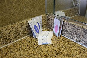 Crystal Inn Suites & Spas