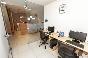 Sm Hotel And Business