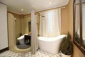 Duc Vuong Saigon Hotel - Bui Vien