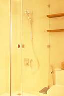 Duc Vuong Saigon Hotel - Bui Vien