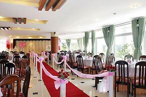 Thi Thao Gardenia Hotel