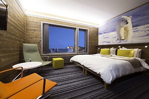 Svalbard Hotell - Polfareren