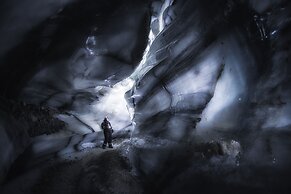 Svalbard Hotell - Polfareren