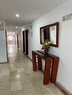 Hotel Charthon