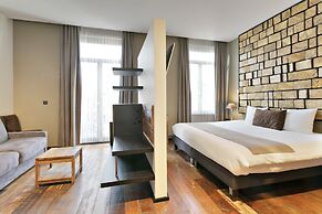 Saint Gery Boutique Hotel