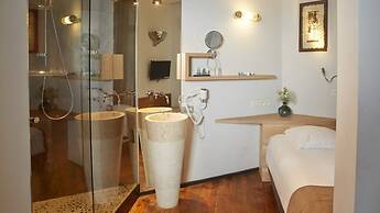 Saint Gery Boutique Hotel