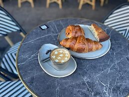 Saint Gery Boutique Hotel