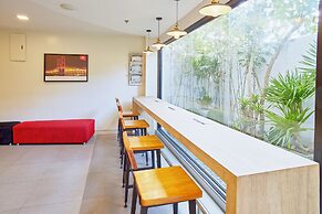 Red Planet Manila Malate Mabini