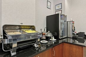 Hotel Warner