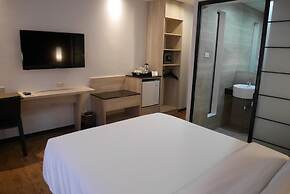 Circle Inn - Hotel & Suites