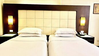 Circle Inn - Hotel & Suites