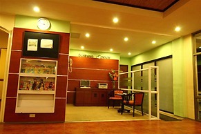 Circle Inn - Hotel & Suites