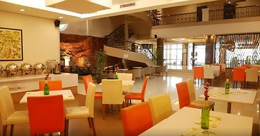 Circle Inn - Hotel & Suites