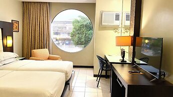 Circle Inn - Hotel & Suites