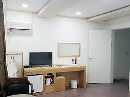 Hotel Parkwood Incheon Airport