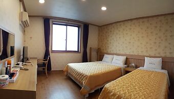 Hotel Parkwood Incheon Airport