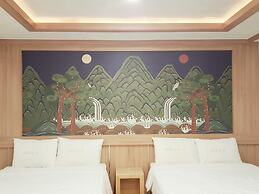 Hotel Parkwood Incheon Airport