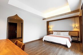 Java Hotel