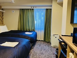HOTEL LiVEMAX Yokohama Kannai