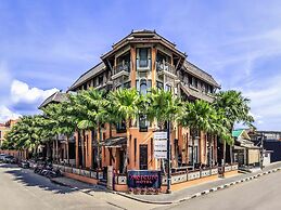 Mercure Samui Chaweng Tana Hotel