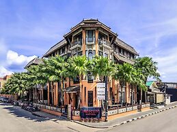Mercure Samui Chaweng Tana Hotel