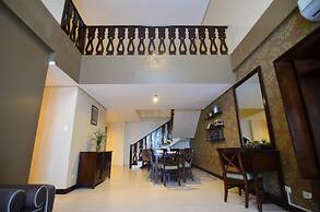 Crosswinds Resort Suites