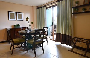 Crosswinds Resort Suites